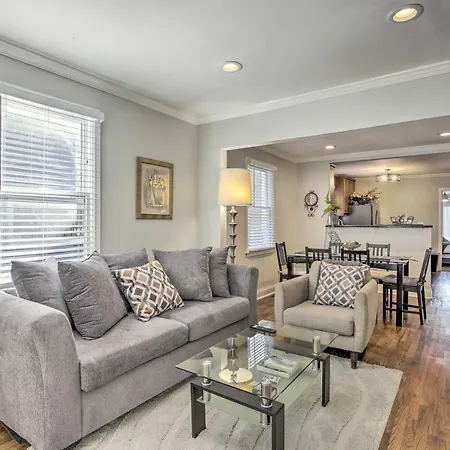 Chic Atl Home, Steps To Mercedes-Benz Stadium